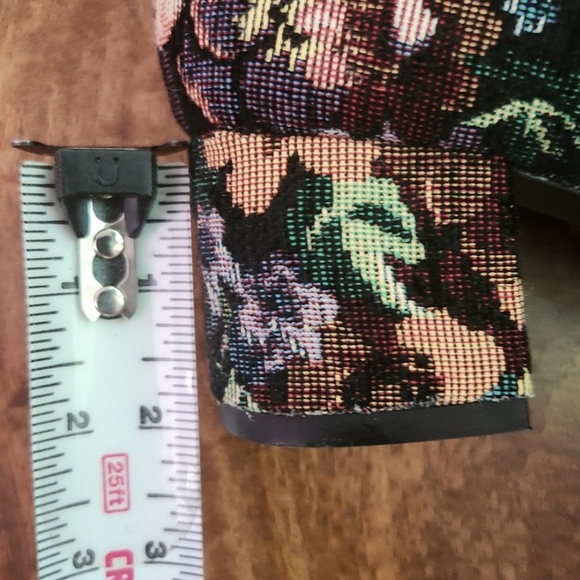 Sandro Paris Floral Tapestry Jaquard "Elise" Low Block Heel Round Toe Pumps - Picture 10 of 10